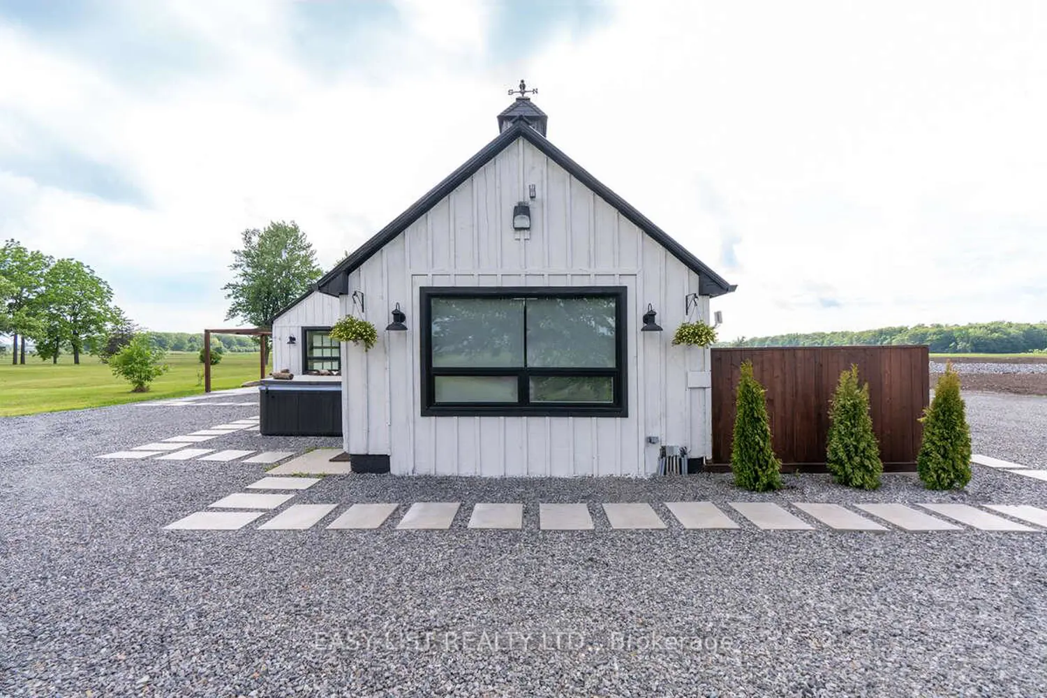 Additional image 4 of 21834 Hwy 3