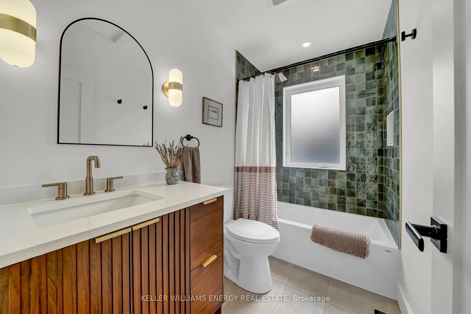 Additional image 10 of 3346 Marysville Road