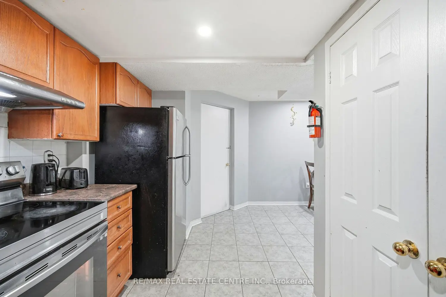 Additional image 17 of 6 Mannel Crescent