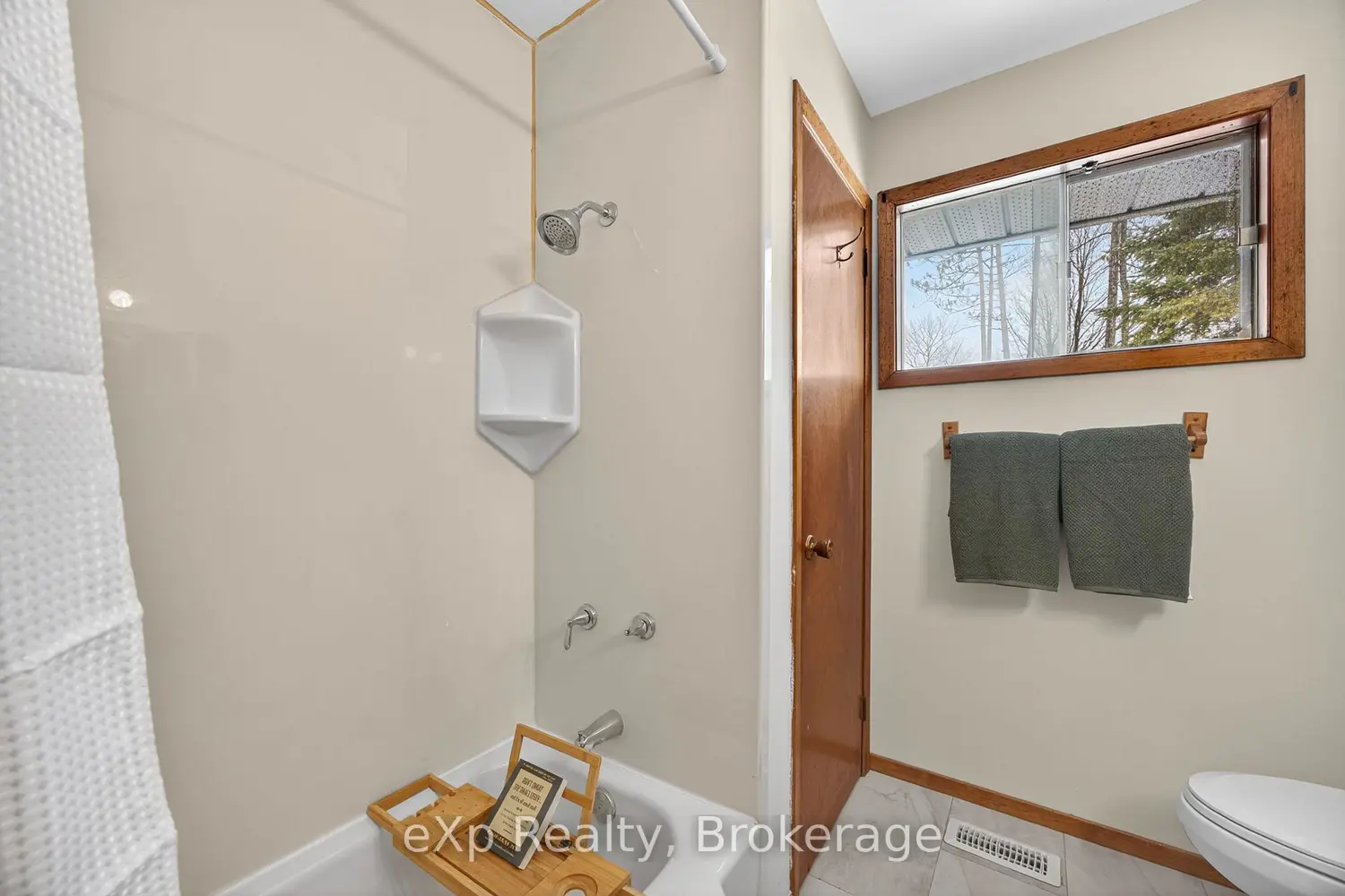 Additional image 12 of 245 Victoria Street