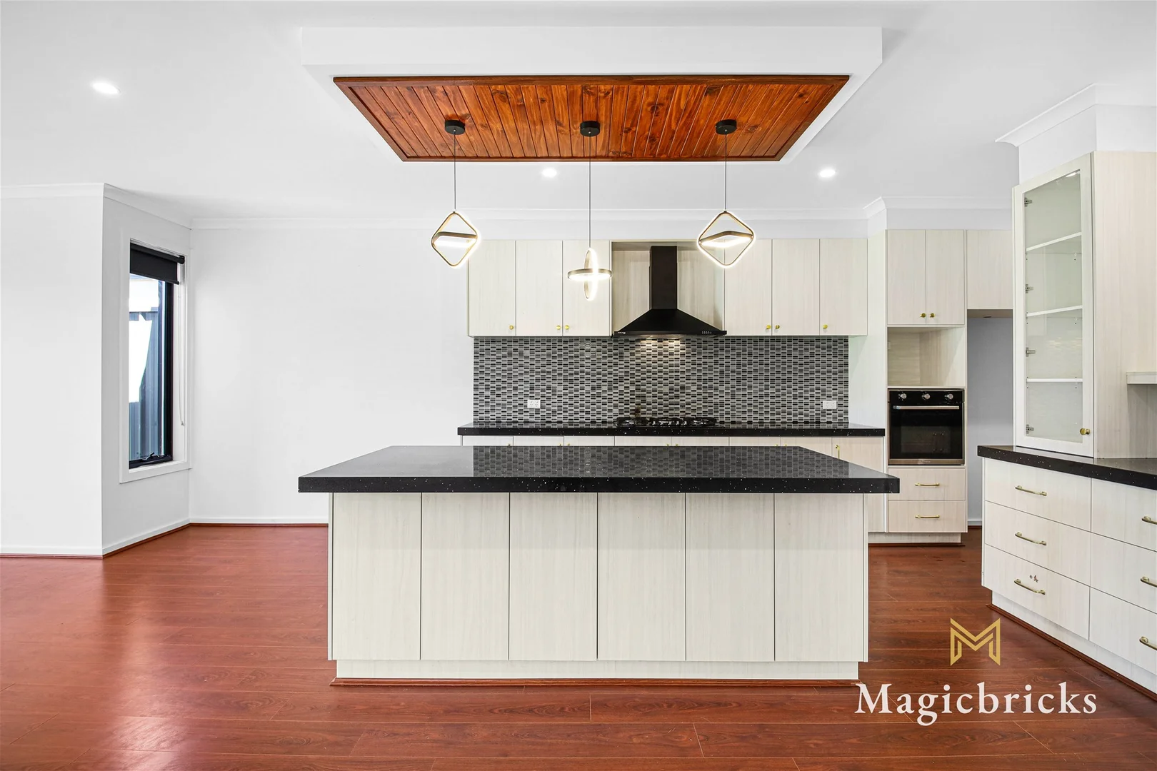 Additional image 3 of 3 BRACKNELL CRESCENT, Strathtulloh VIC 3338