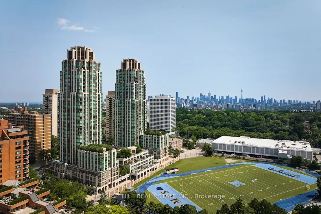 305-310 Tweedsmuir Avenue, Toronto, ON, M5P 2Y2