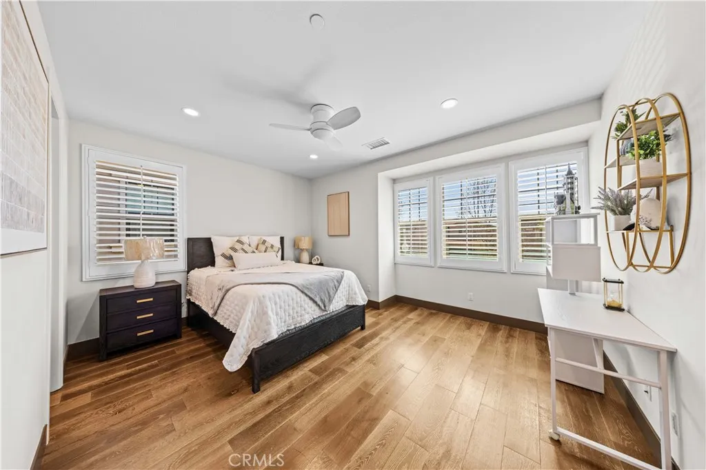 Additional image 34 of 127 Cruiser, Irvine, CA 92618