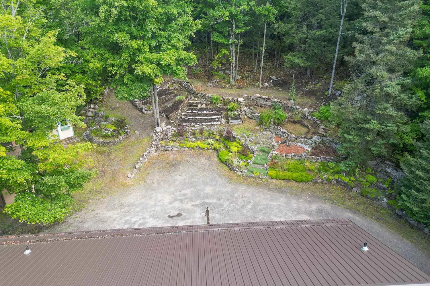 Additional image 19 of 708 Anita Avenue