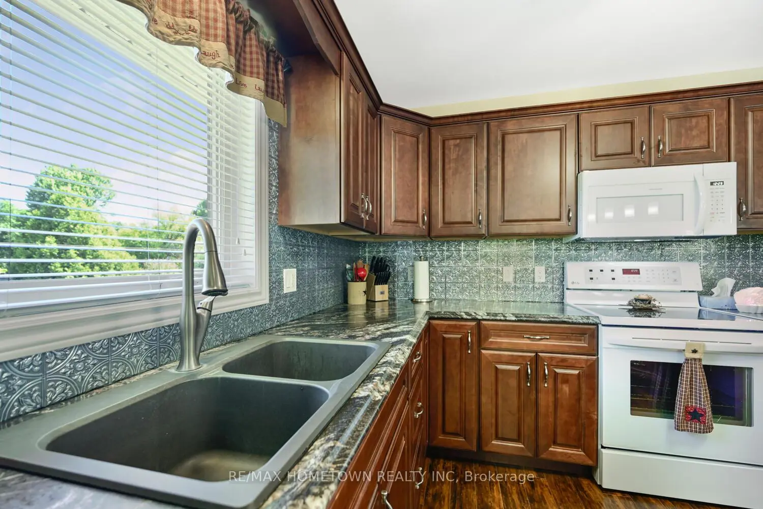 Additional image 6 of 2915 2Nd Concession