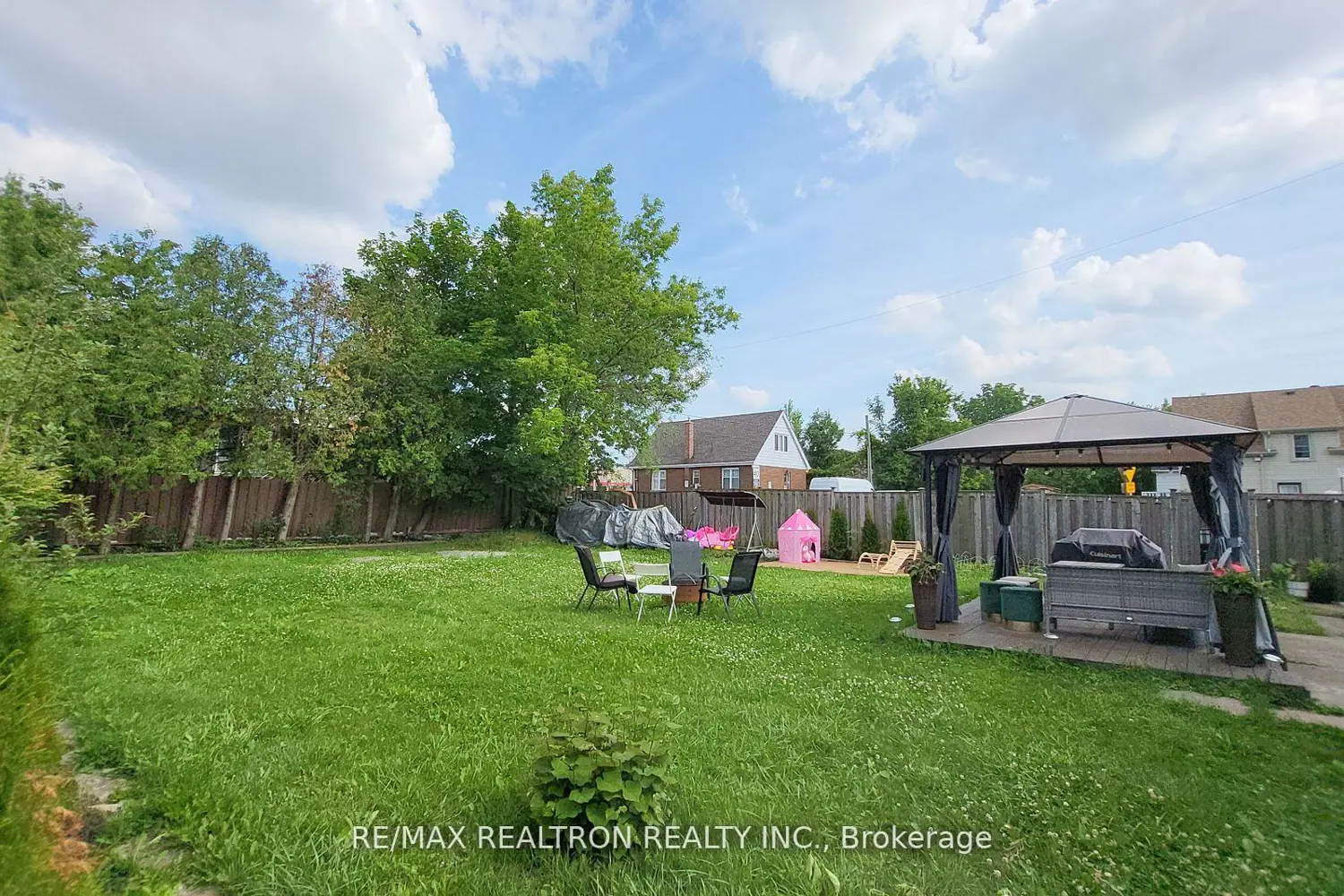 Additional image 12 of 15 West 1St Street