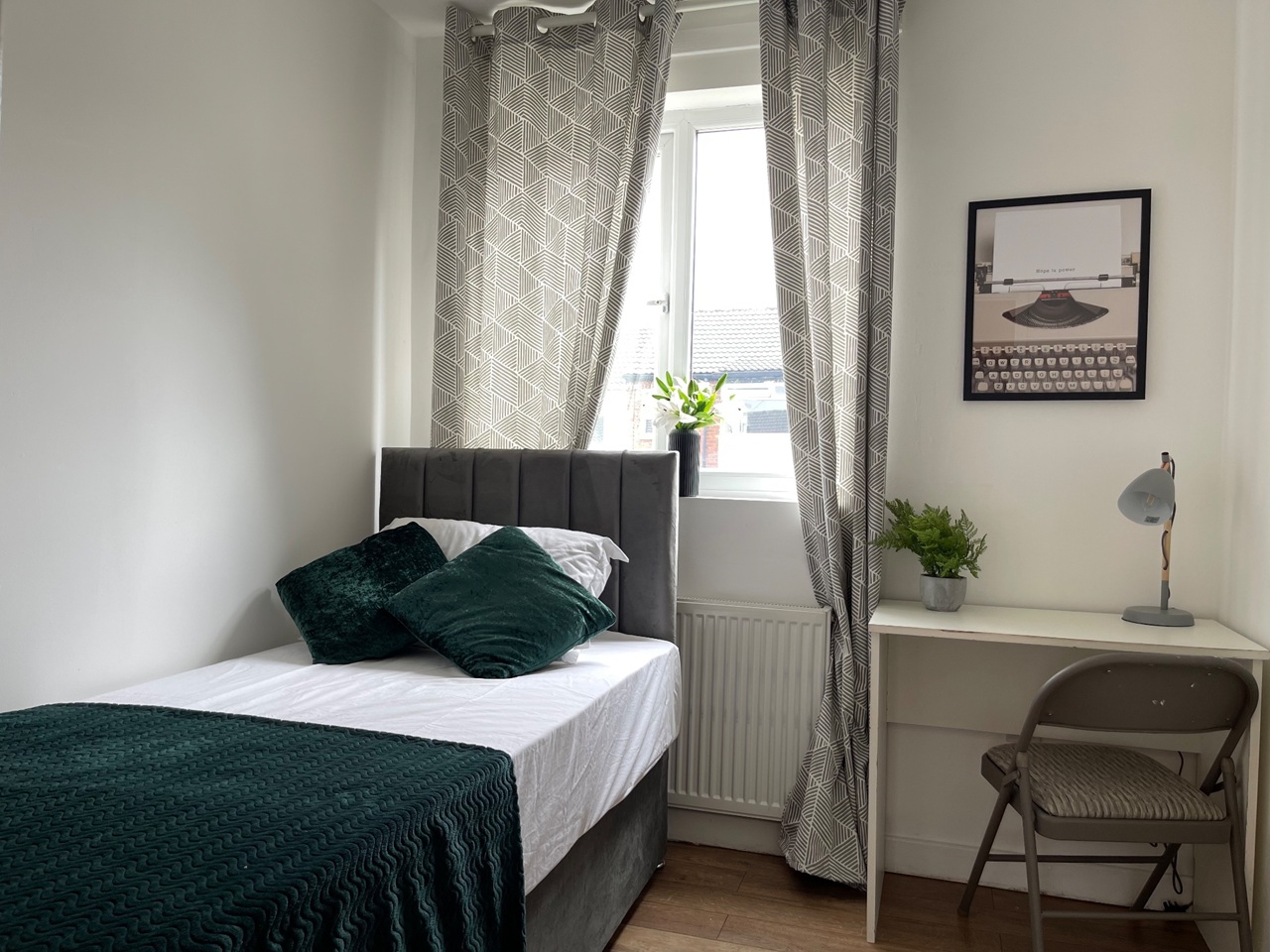 Additional image 15 of 4 Bed Terraced House, Kelso Garden, LS2, N1 7GU