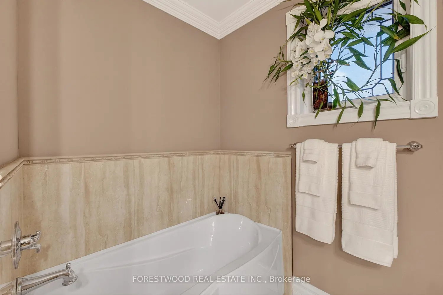 Additional image 12 of 2176 Autumn Breeze Drive