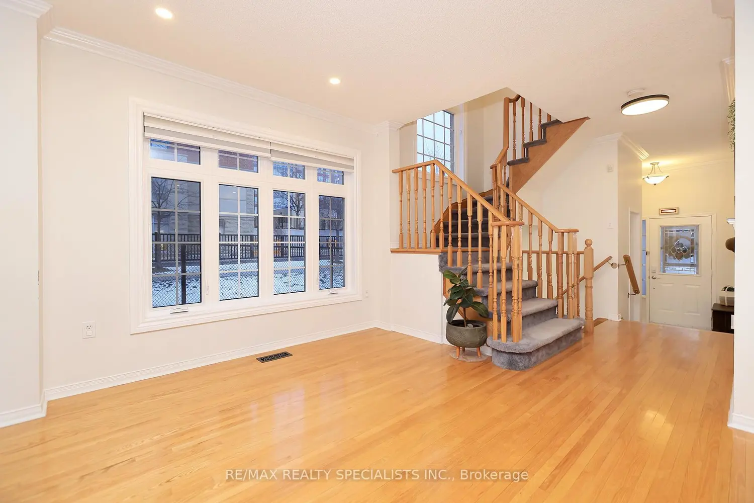 Additional image 4 of 1575 South Parade Court 34