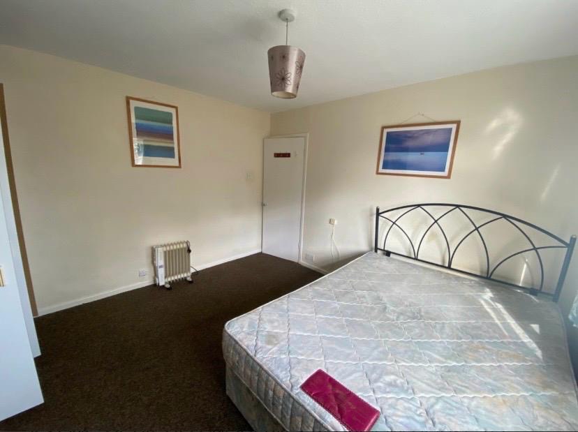 Additional image 4 of 3 Bed Semi-Detached House, Moor Allerton Crescent, LS17, N1 7GU