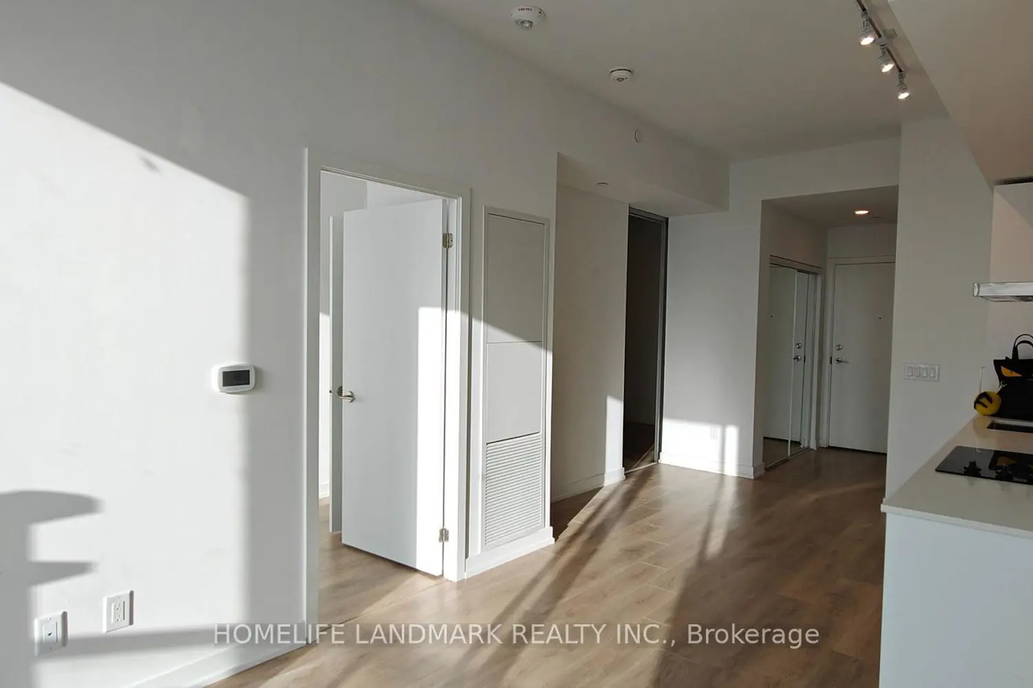 Additional image 5 of 1100 Sheppard Avenue Lph20