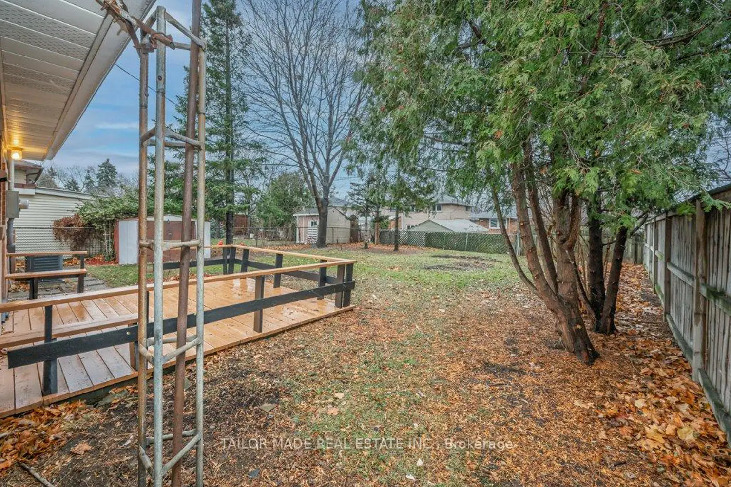 Additional image 20 of 37 Vanderbrent Crescent