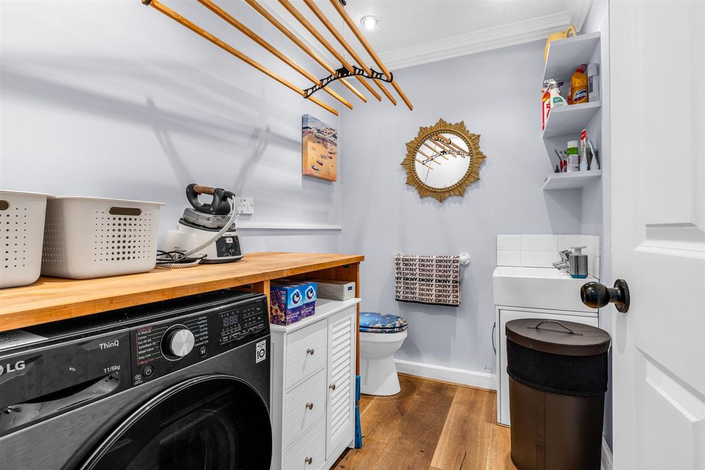 Additional image 19 of 3 bed semi-detached house for saleNorth Road, Hertford SG14