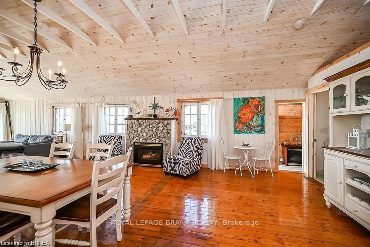 Additional image 11 of 57 Erie Boulevard