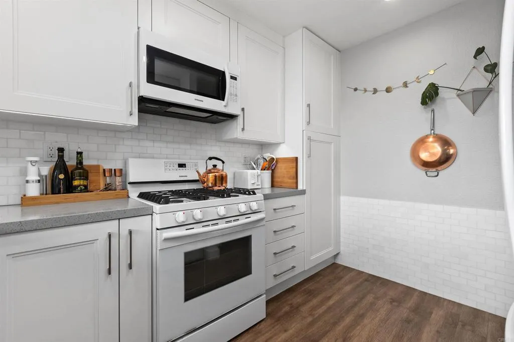 Additional image 69 of 3580 Seahorn Circle, San Diego, CA 92130