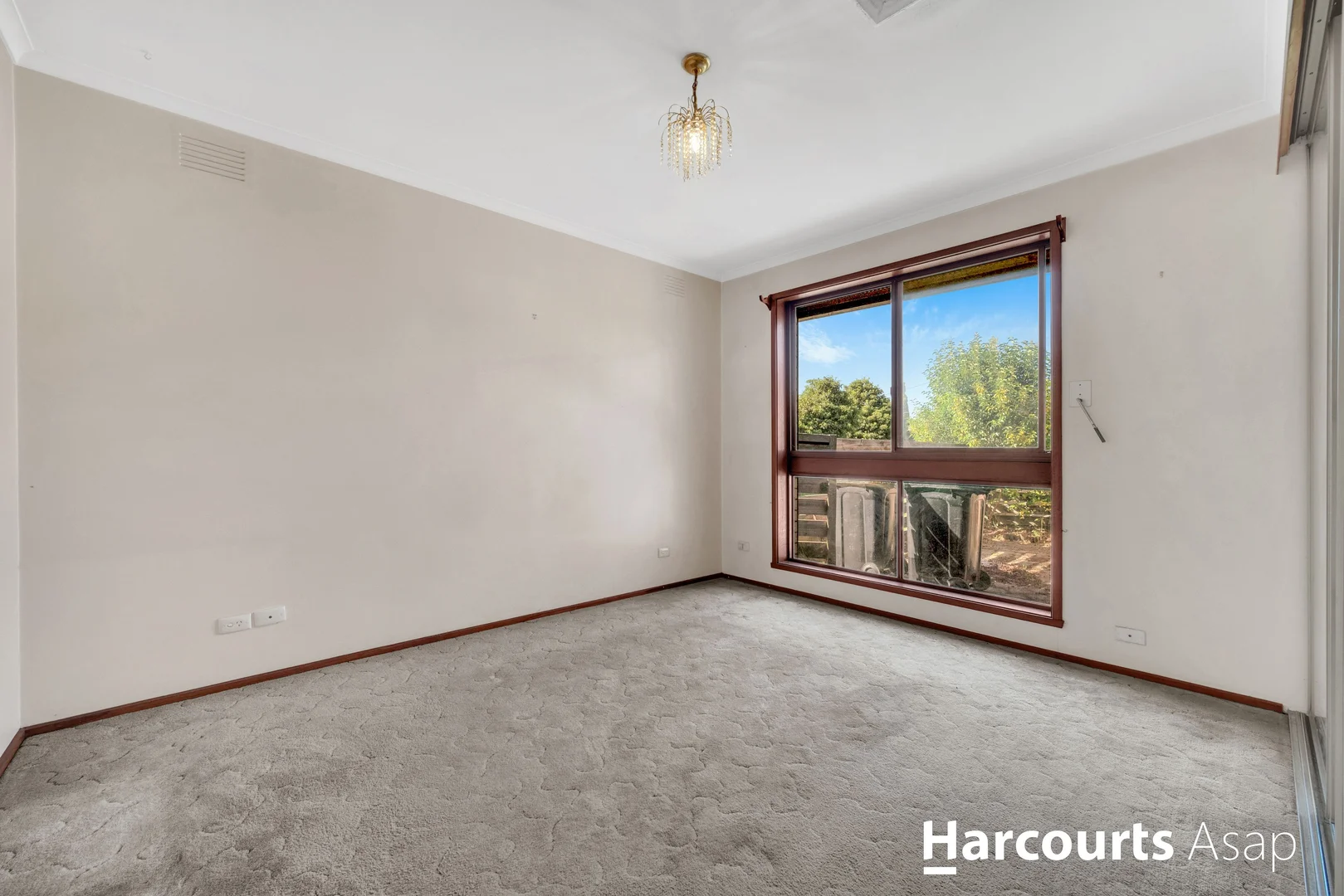 Additional image 4 of 2/1389 Heatherton Road, Dandenong VIC 3175