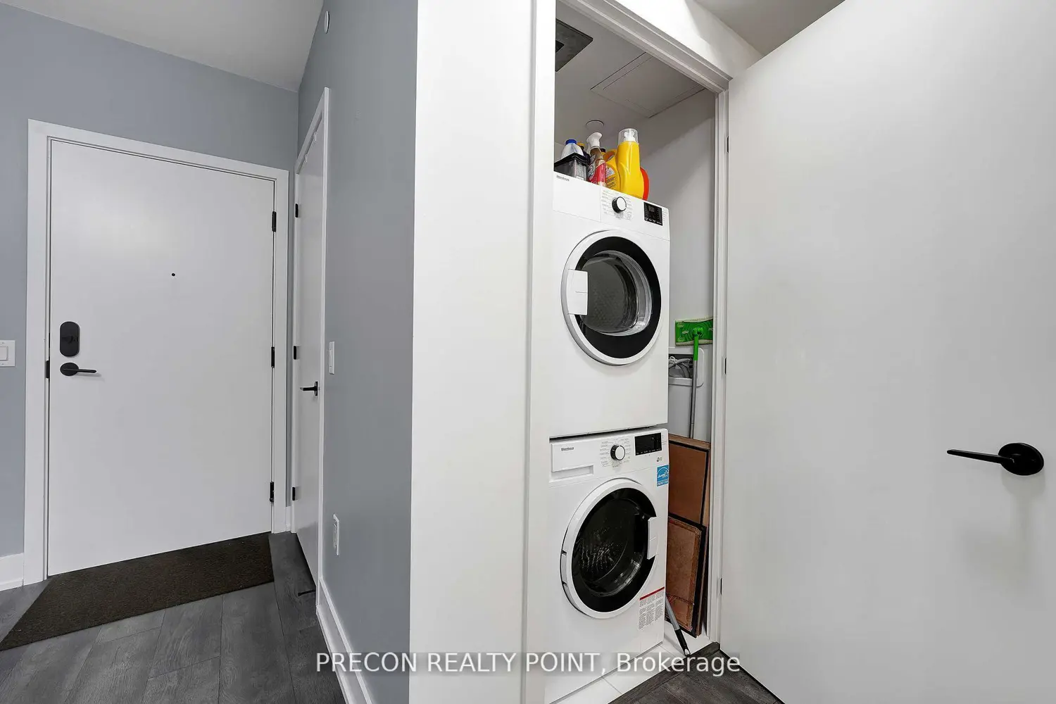 Additional image 8 of 2450 Old Bronte Road 322