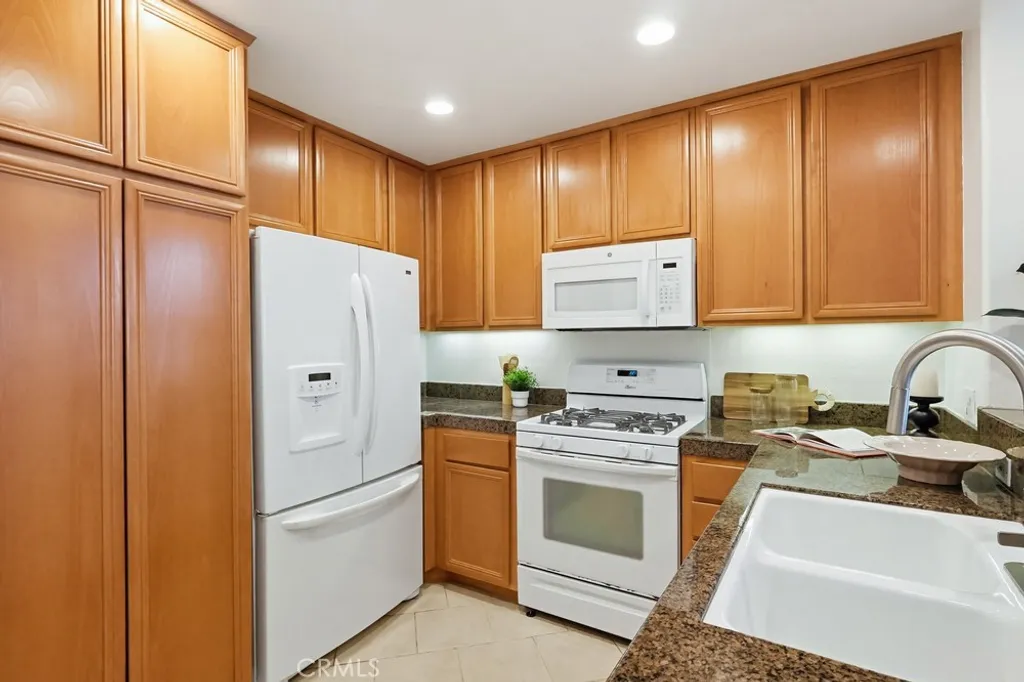 Additional image 11 of 13075 Pacific Promenade Unit 115, Playa Vista, CA 90094