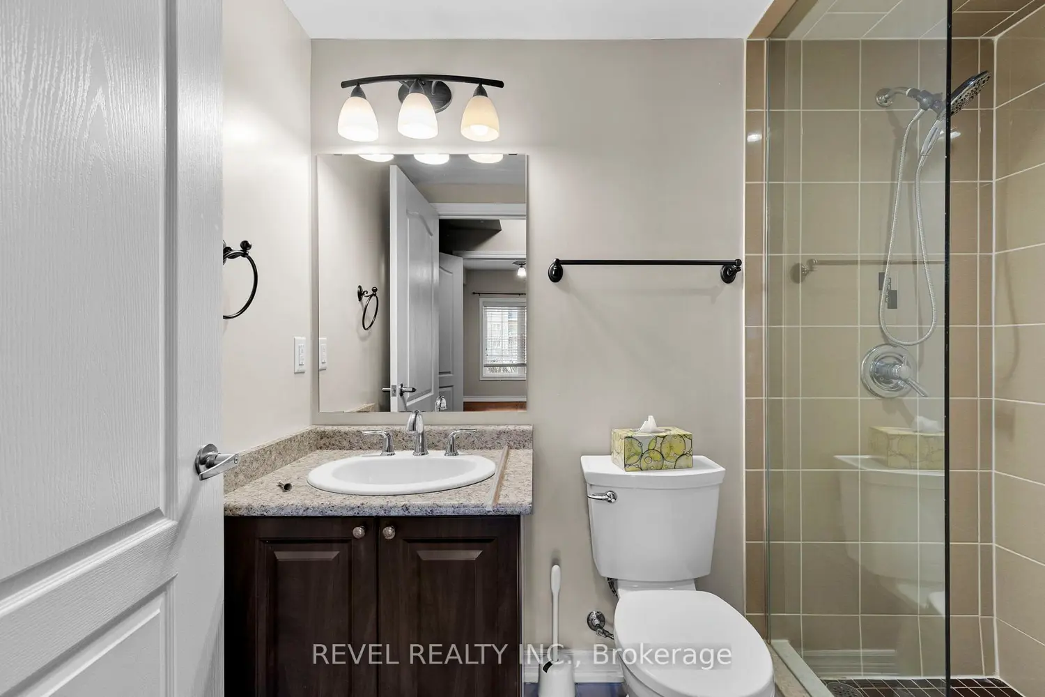 Additional image 9 of 39 Ferndale Drive 106