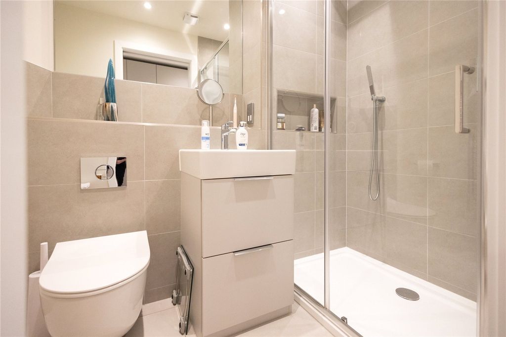 Additional image 18 of 3 bed flat for saleCrosstrees, Lilliput Road, Poole, Dorset BH14