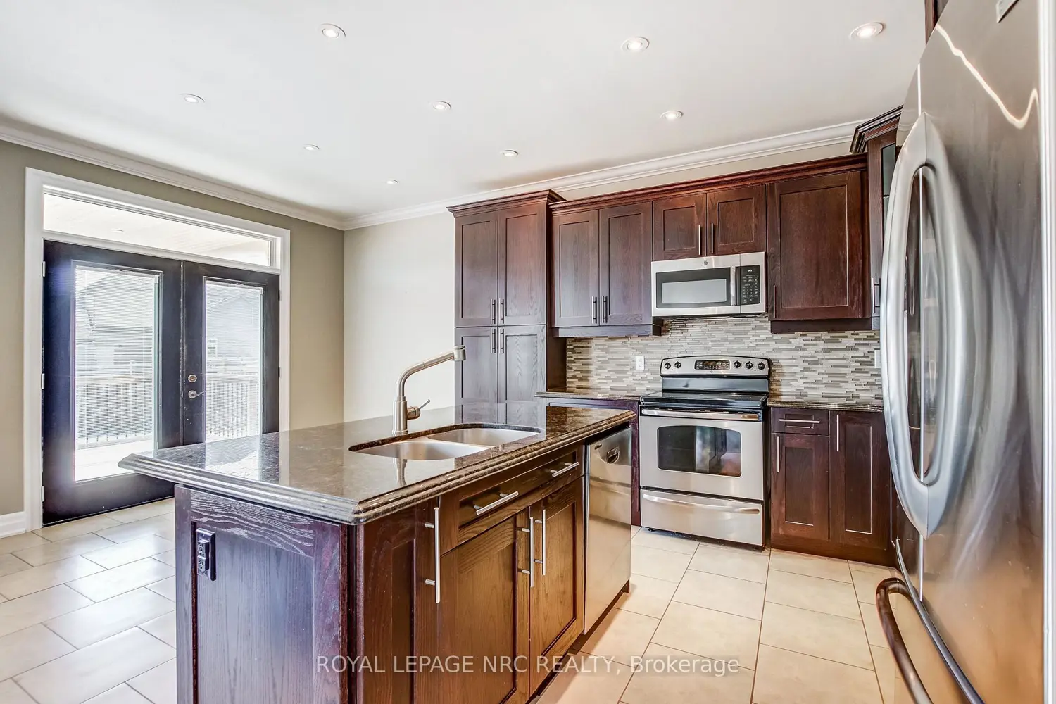 Additional image 5 of 5784 Ironwood Street