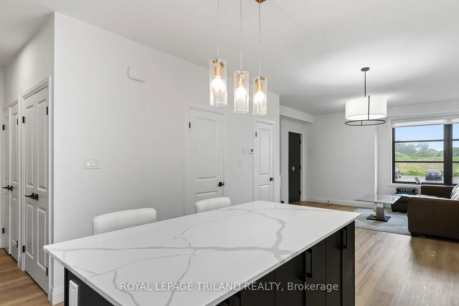 Additional image 8 of 3900 Savoy Street 129