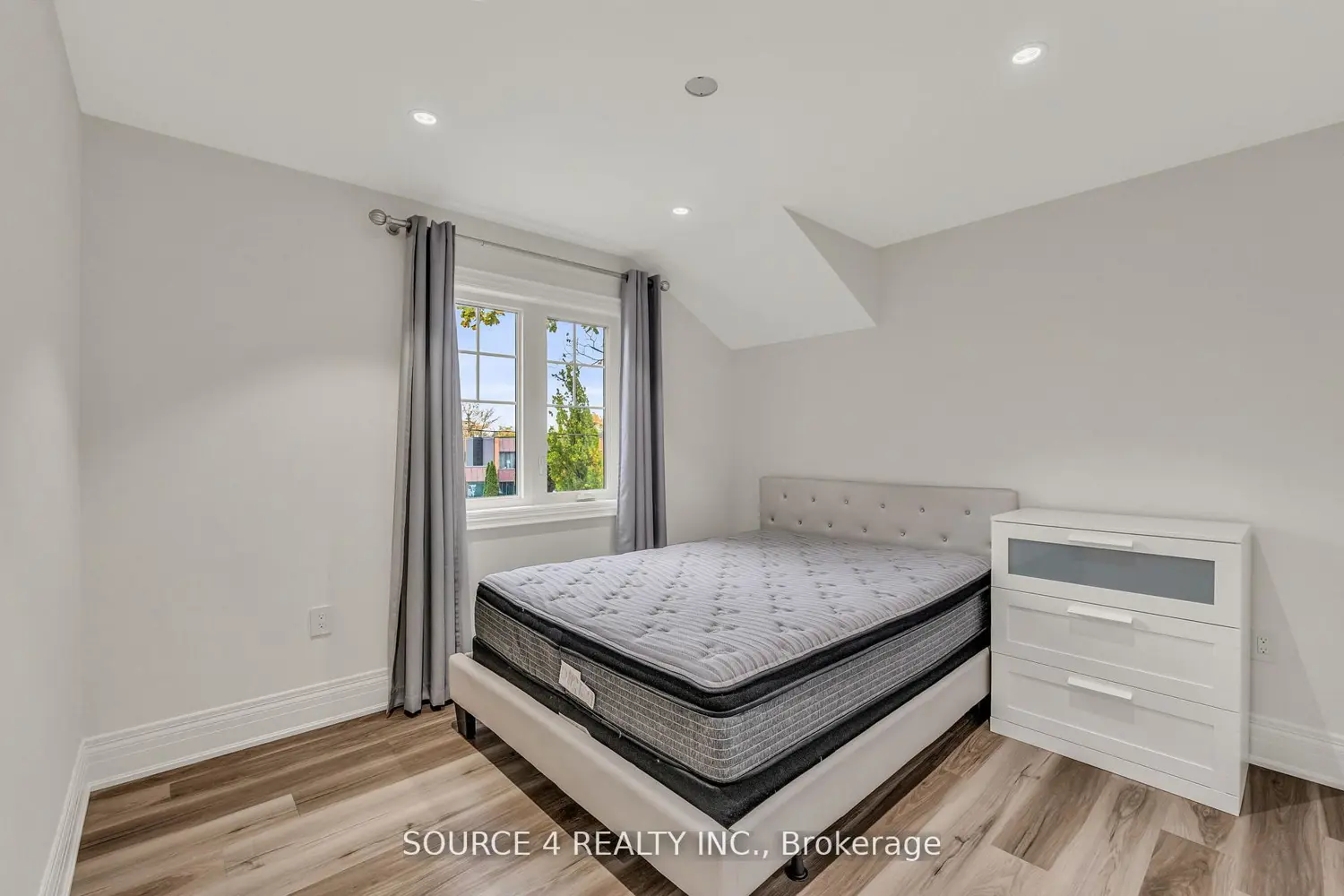 Additional image 13 of 1409 Tansley Drive