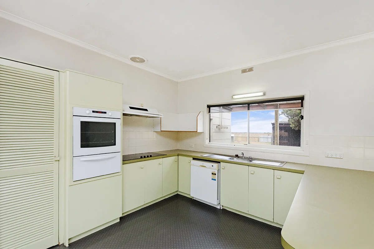 Additional image 4 of 8367 Princes Highway, Allestree VIC 3305