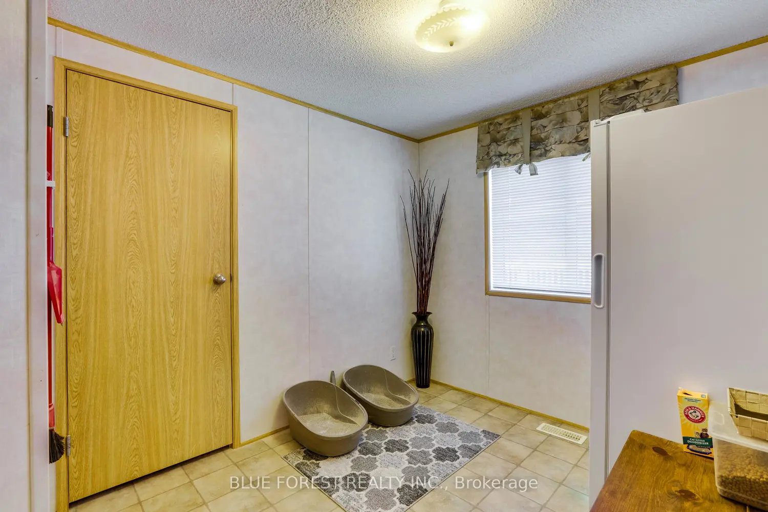 Additional image 5 of 3100 Dorchester Road 52