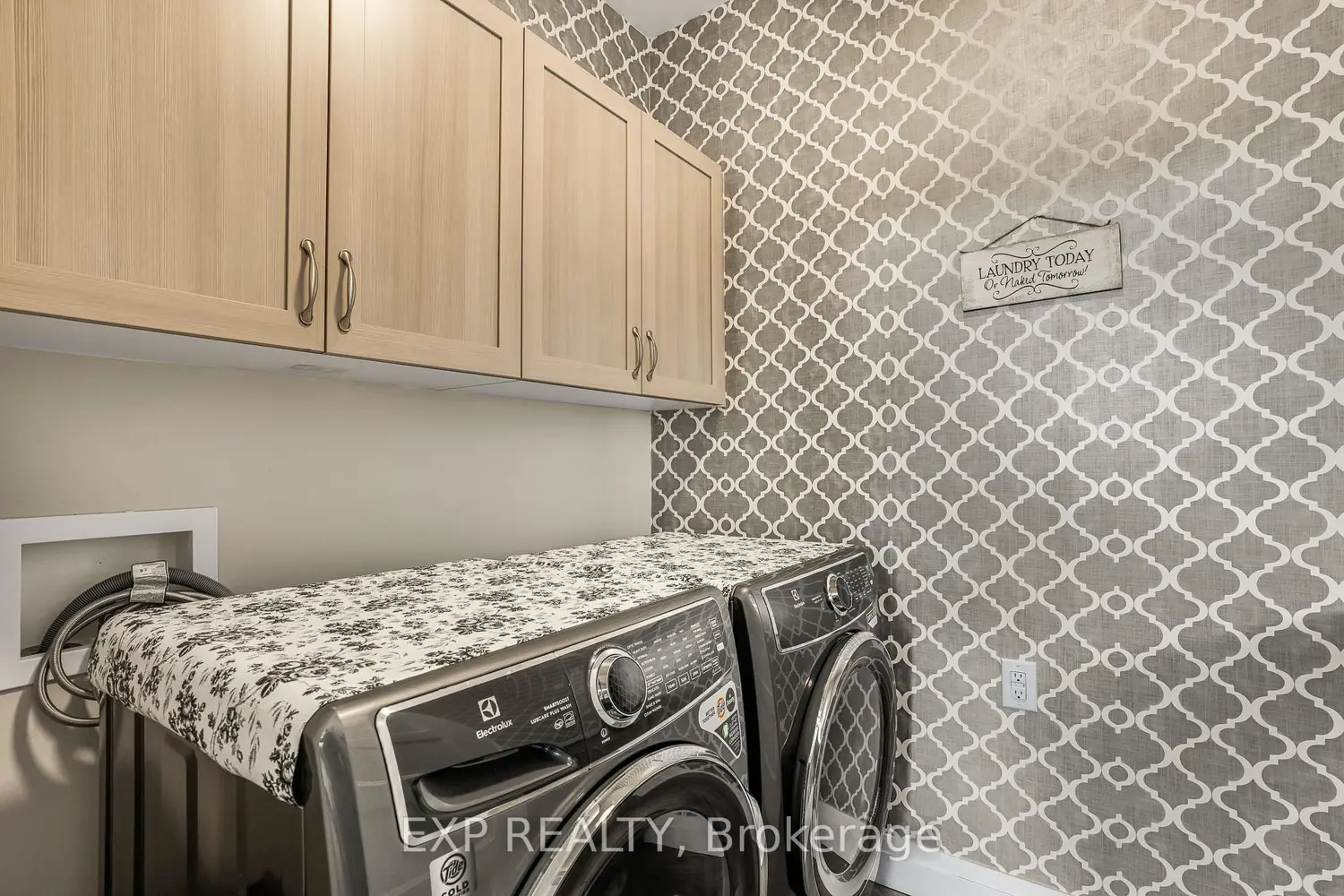 Additional image 9 of 42 Granite Street