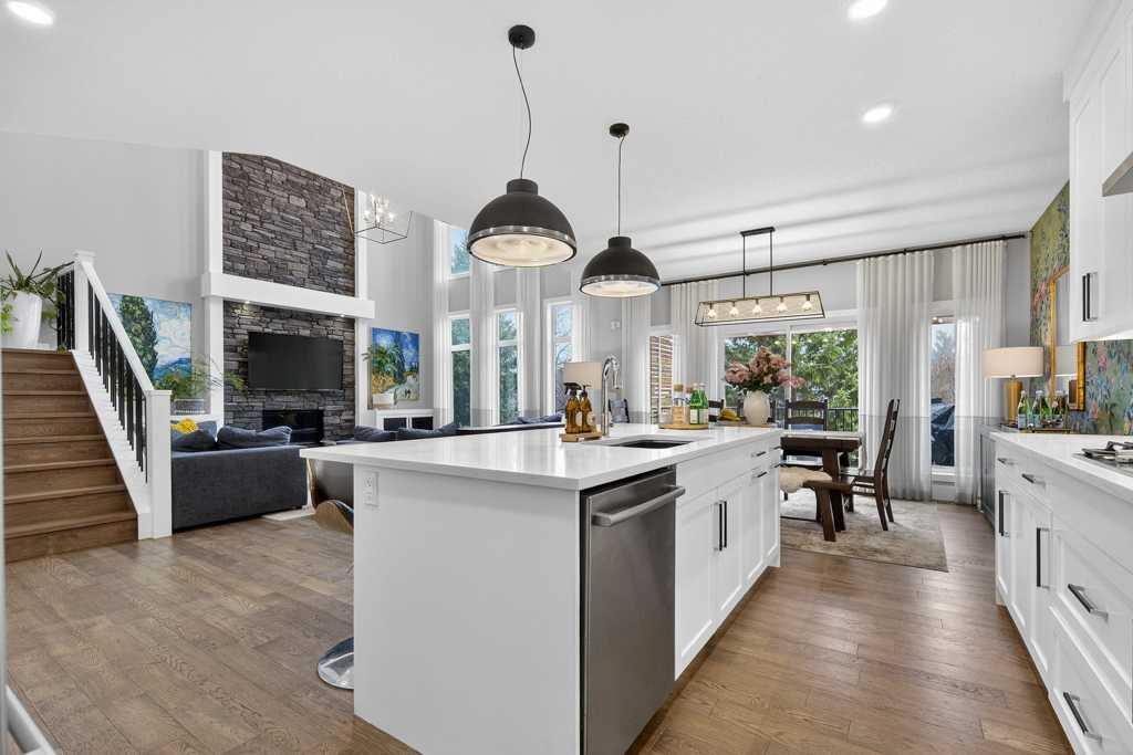 Additional image 6 of 105 Westpoint Way SW, Calgary, AB, T3H 2A5
