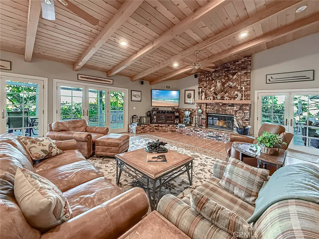 Additional image 99 of 24525 Desert, Newhall, CA 91321