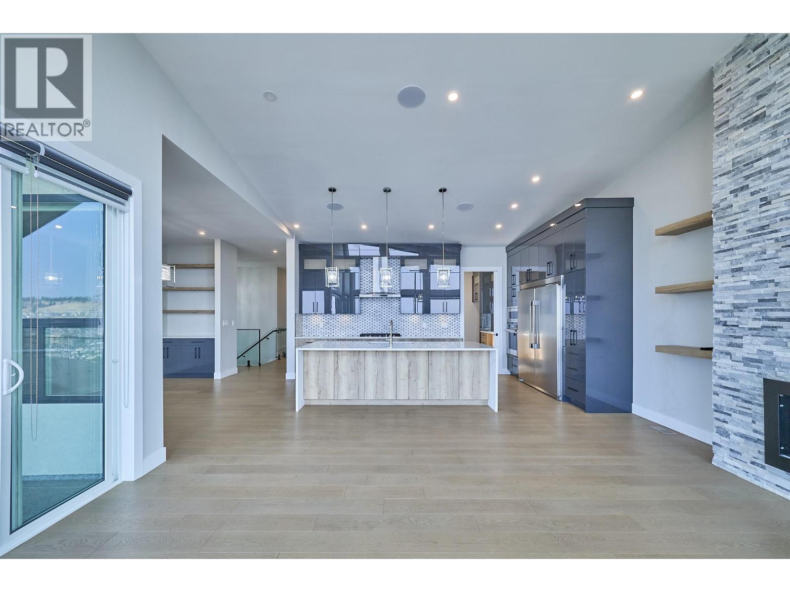 Additional image 5 of 2264 Lavetta Drive, Kelowna, BC, V1P1V1