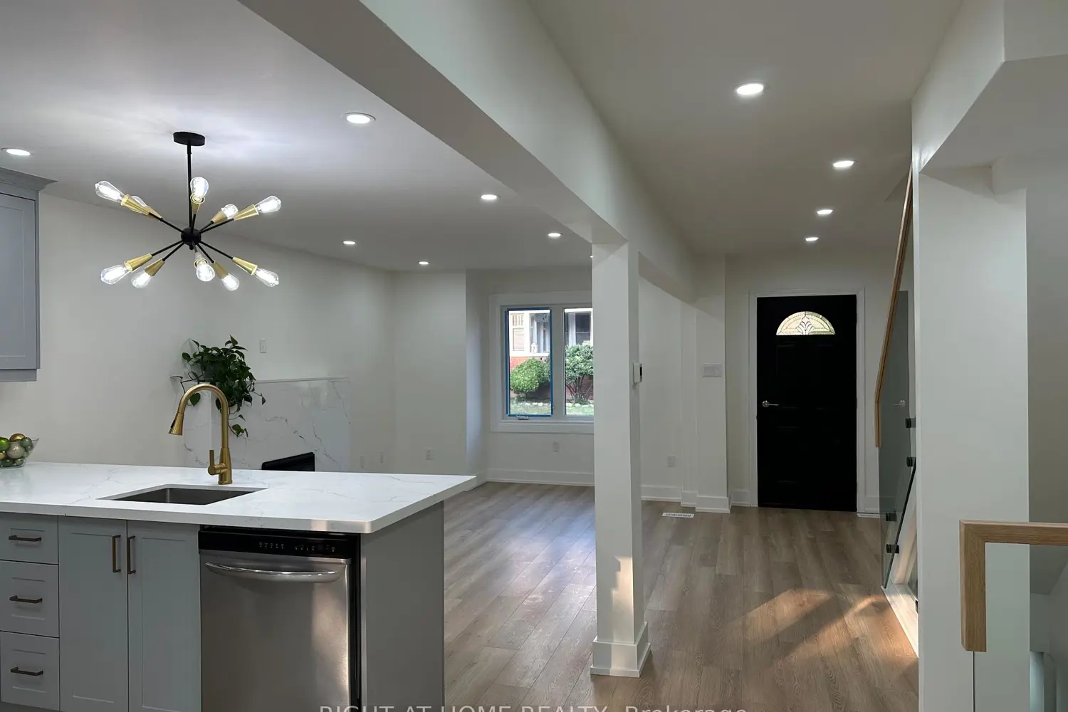 Additional image 9 of 210 Dearborn Avenue