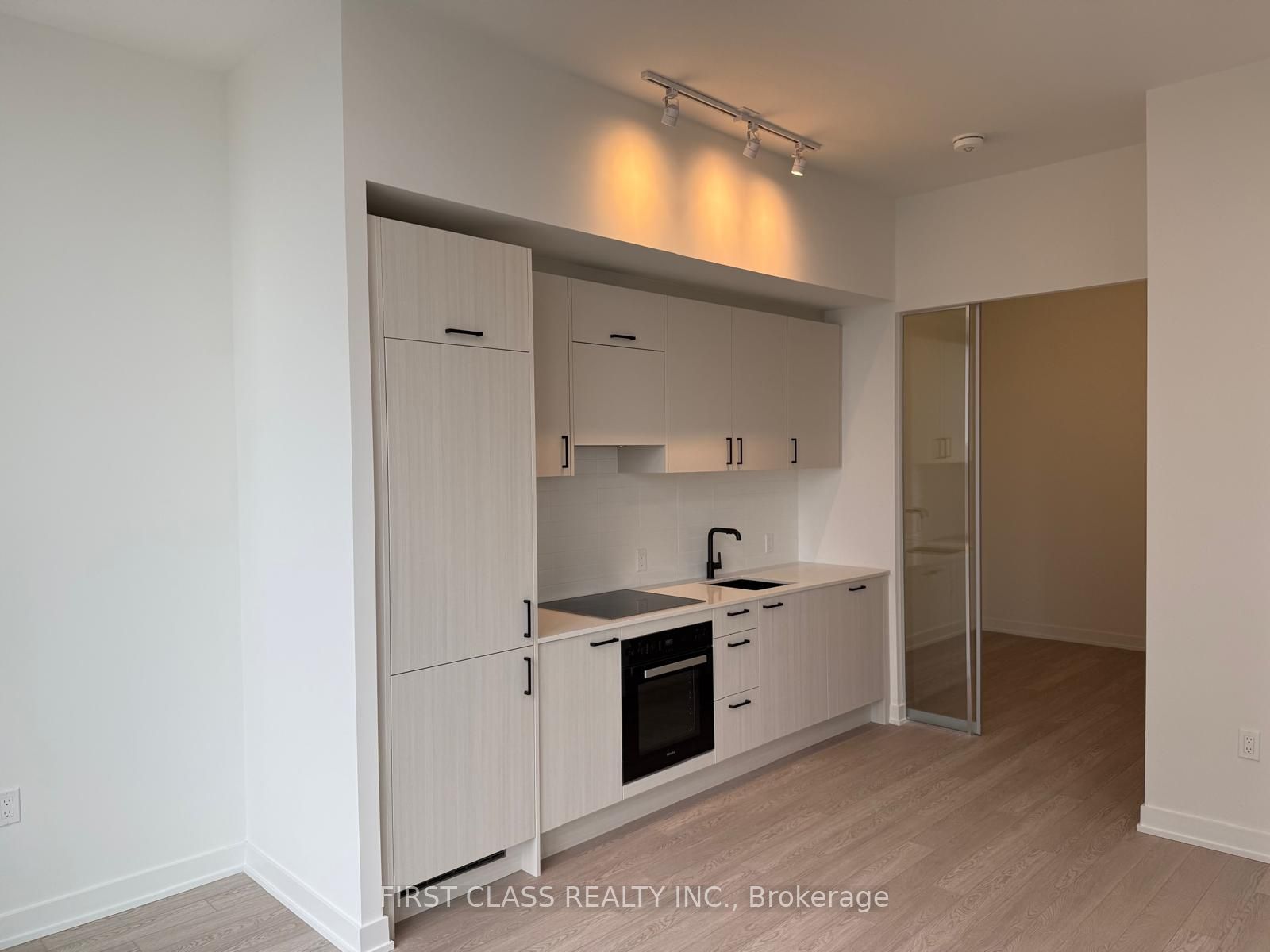 Additional image 6 of 2701-1 Quarrington Lane, Toronto, ON, M3C 0S4