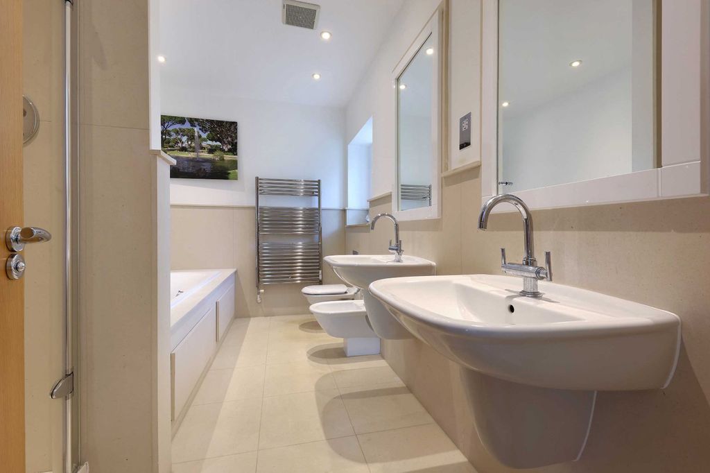 Additional image 15 of 6 bed detached house for saleBarton Drive, Beaconsfield, Buckinghamshire HP9