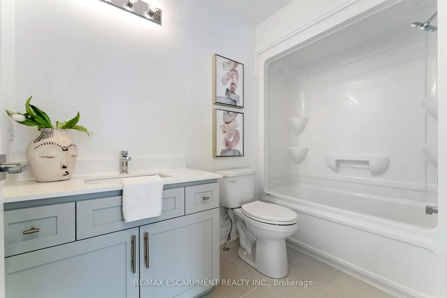 Additional image 20 of 14 Clear Valley Lane