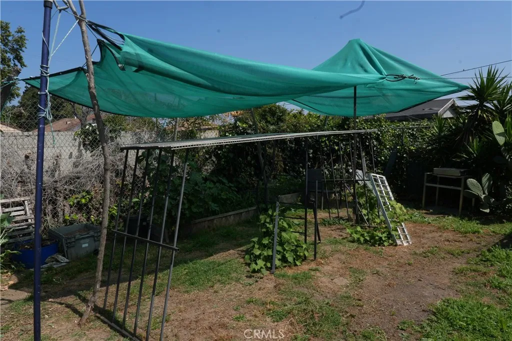 Additional image 54 of 611 W 91st St, Los Angeles, CA 90044