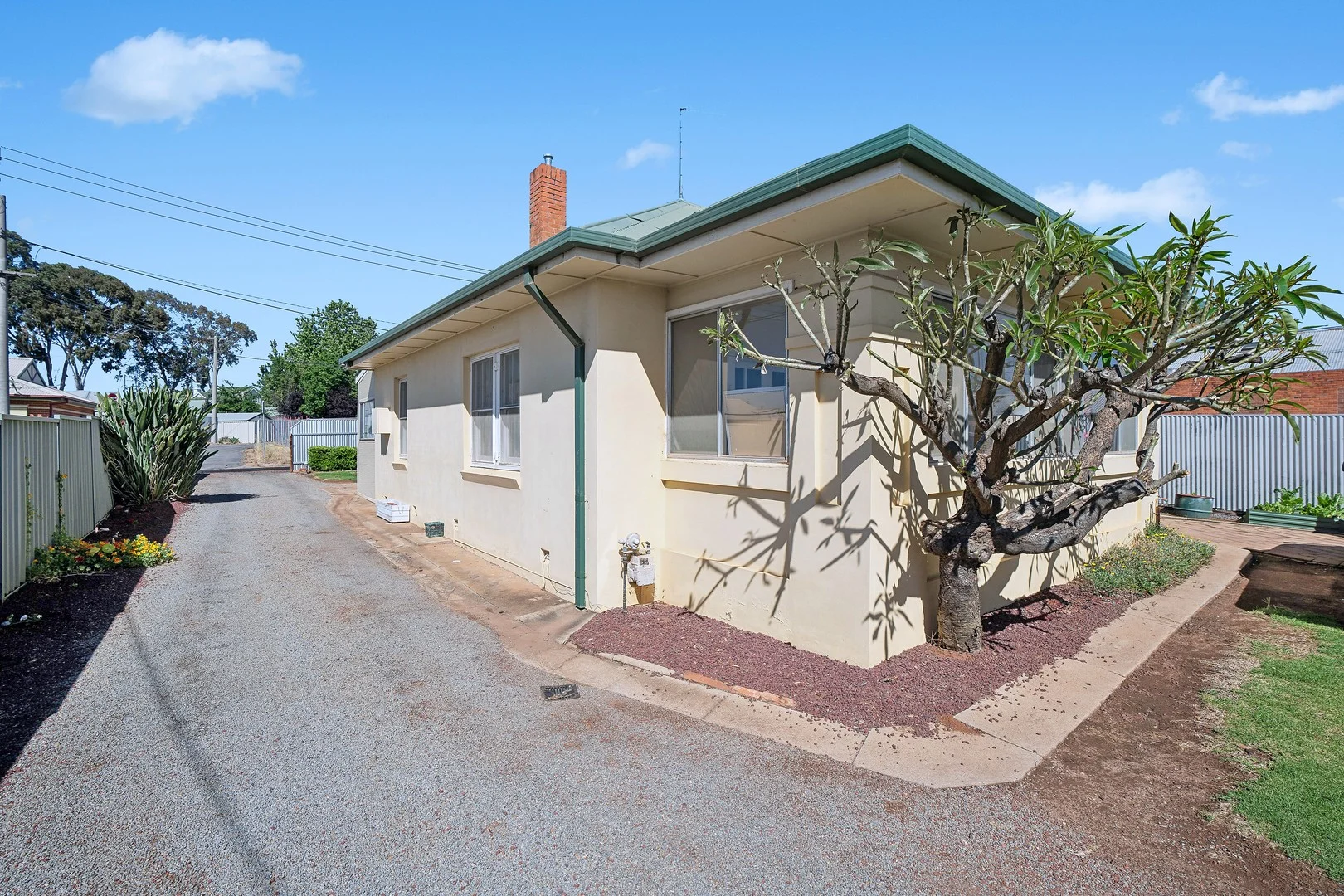 58-60 Kurrajong Avenue, Leeton NSW 2705