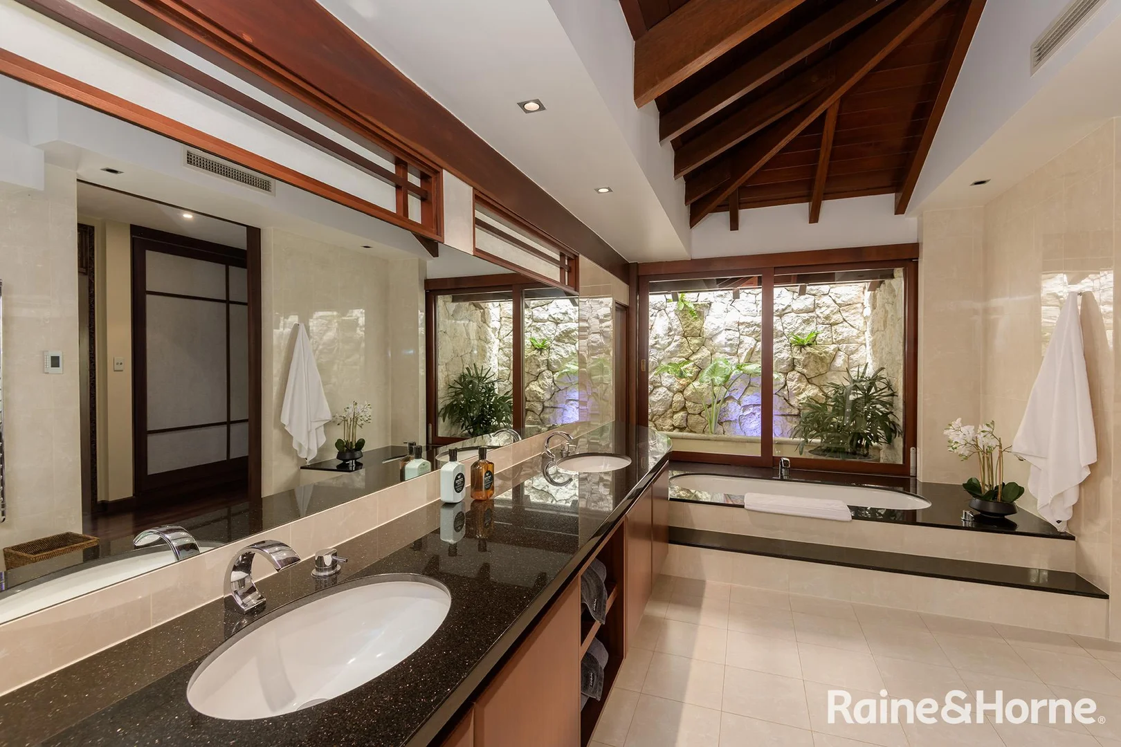 Additional image 9 of 44 Island Point Road, Port Douglas QLD 4877