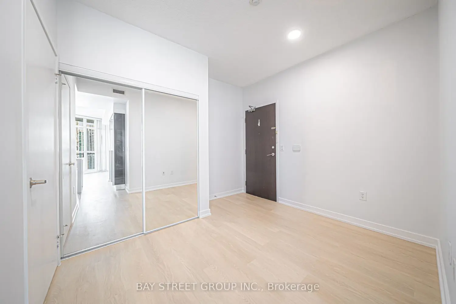 Additional image 2 of 38 Dan Leckie Way 2807