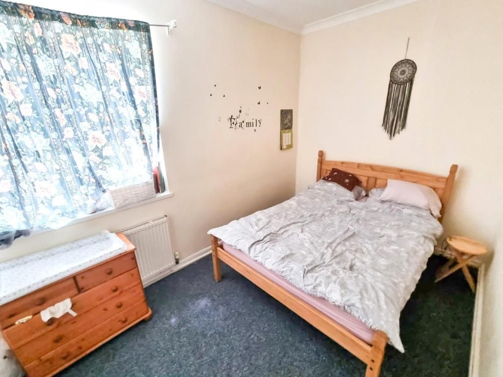 Additional image 5 of 1 bed flat for sale17-19 Park St West, Town Centre, Luton, Bedfordshire LU1