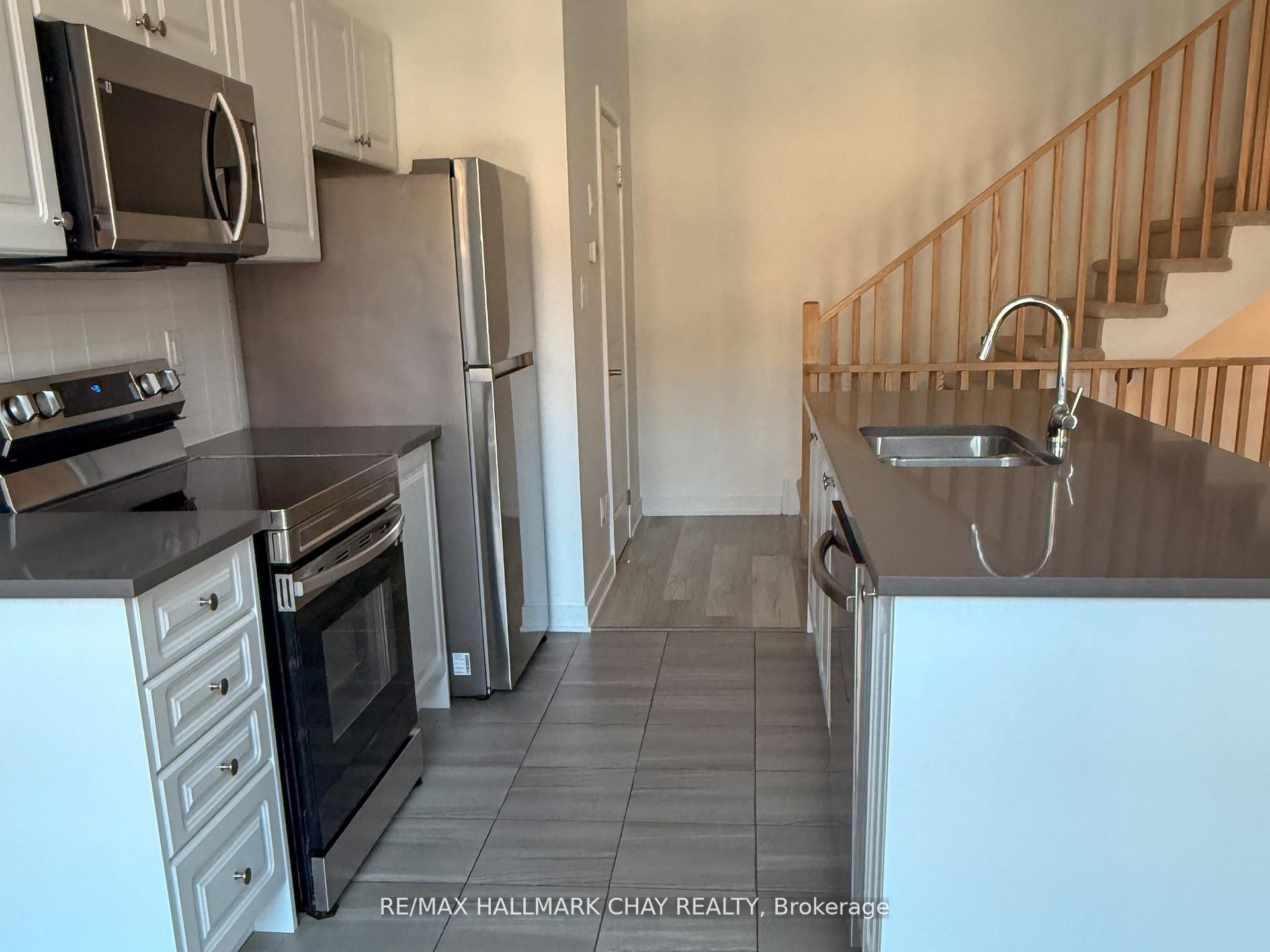 Additional image 4 of 5 Red Maple Lane, Barrie, ON, L9J 0N4