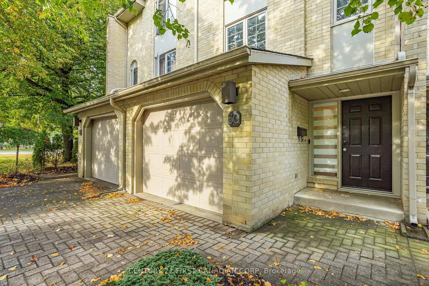 Additional image 3 of 1399 Commissioners Road 30