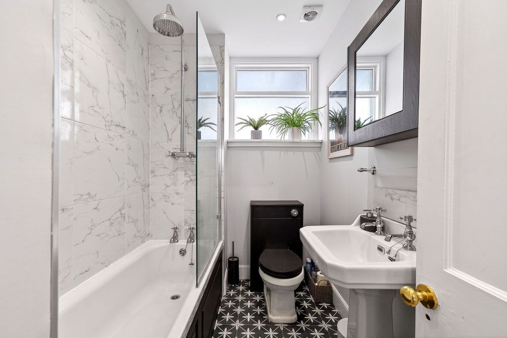 Additional image 33 of 3 bed flat for saleMain Street, East Calder EH53