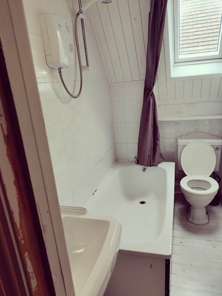 Additional image 8 of 1 Bed Flat, Roundhay, LS8, N1 7GU