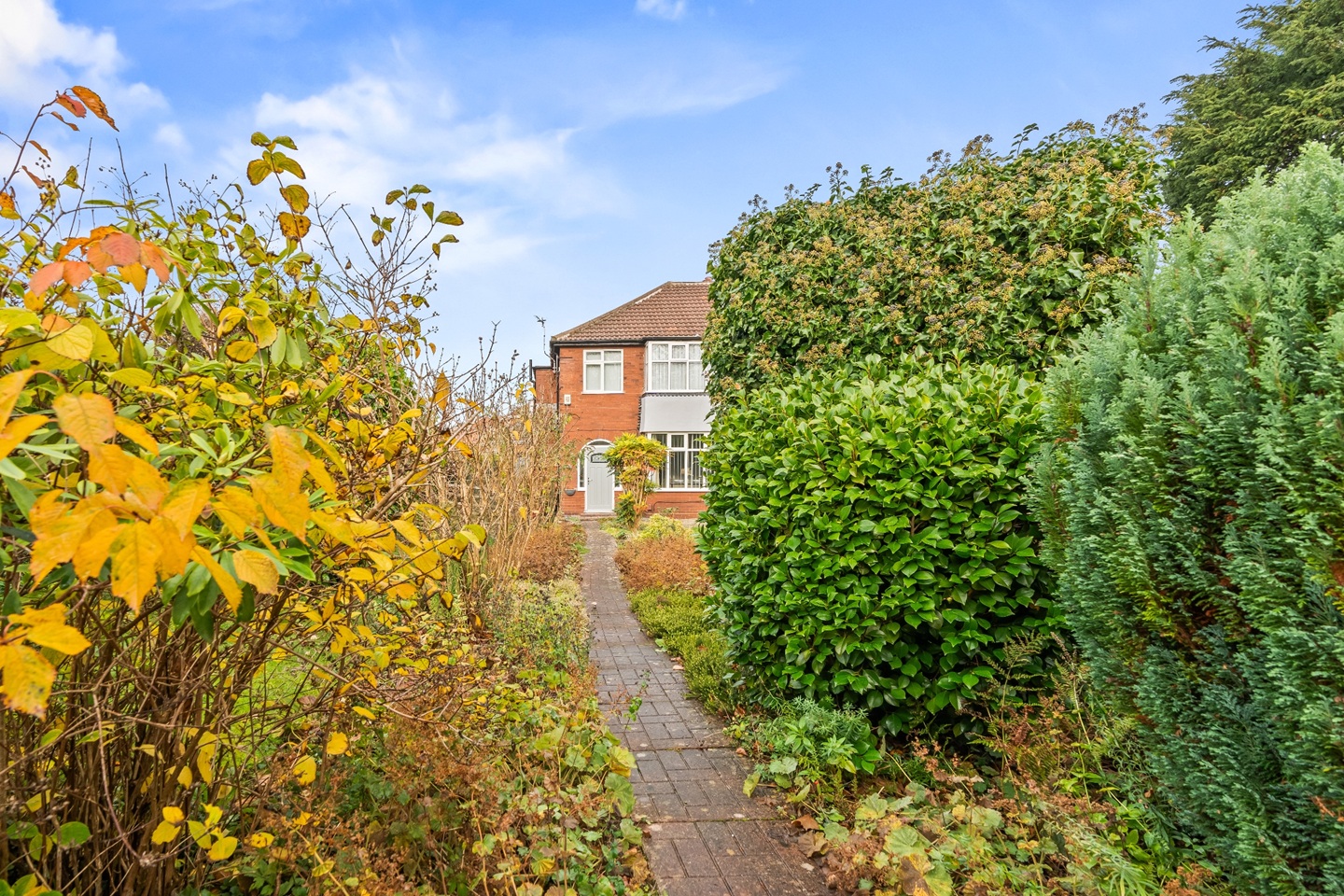Additional image 9 of 4 Bed Semi-Detached House, Lidgett Park Avenue, LS8, N1 7GU