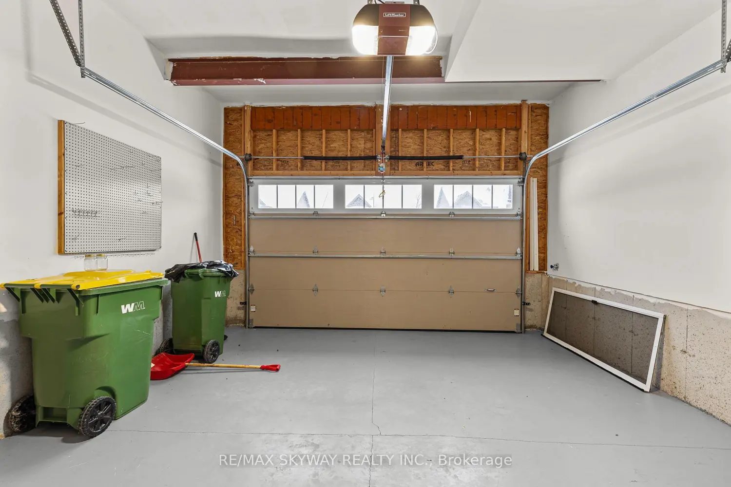 Additional image 16 of 143 Stonebrook Way