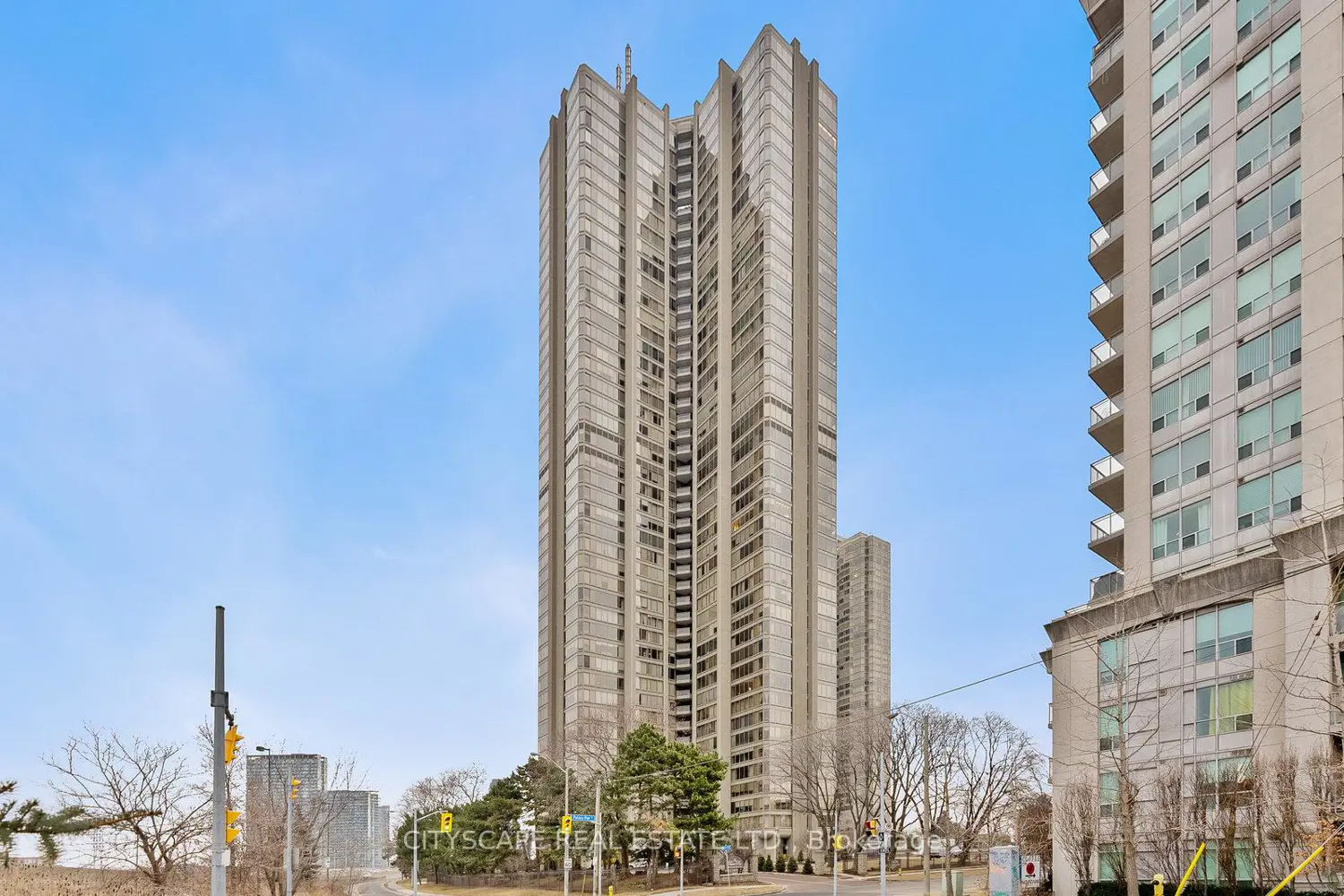 Additional image 20 of 2045 Lake Shore Boulevard 202