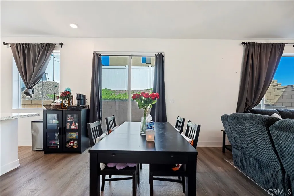 Additional image 70 of 364 Castaic Way, Rialto, CA 92377